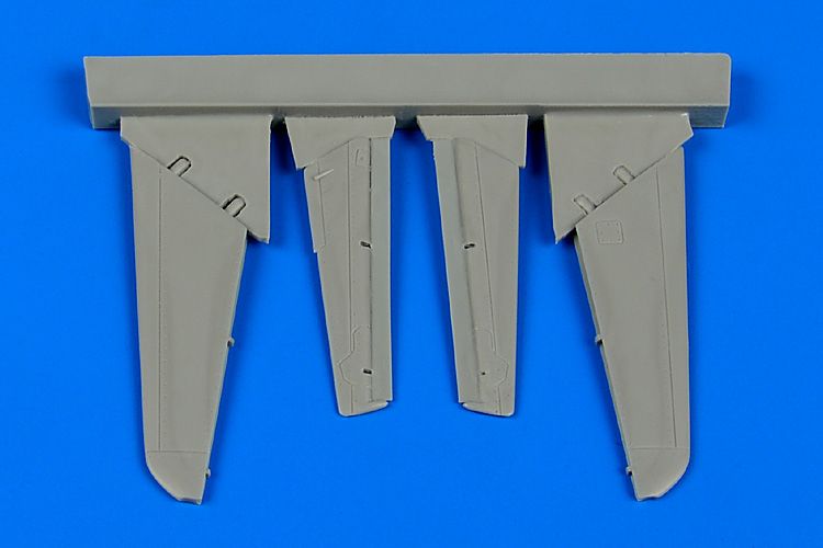 1/72 MiG-15 control surfaces (EDU)