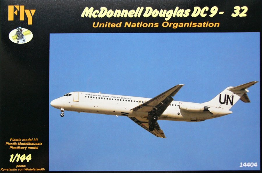 1/144 McDonnell Douglas Dc-9-32 United Nations