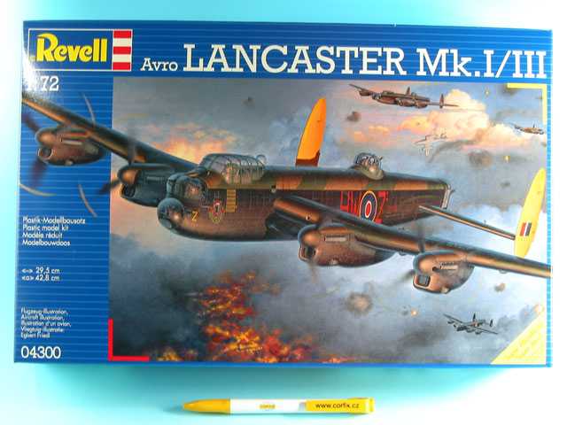 Fotografie Plastic ModelKit letadlo 04300 - Avro Lancaster Mk.I/III (1:72)