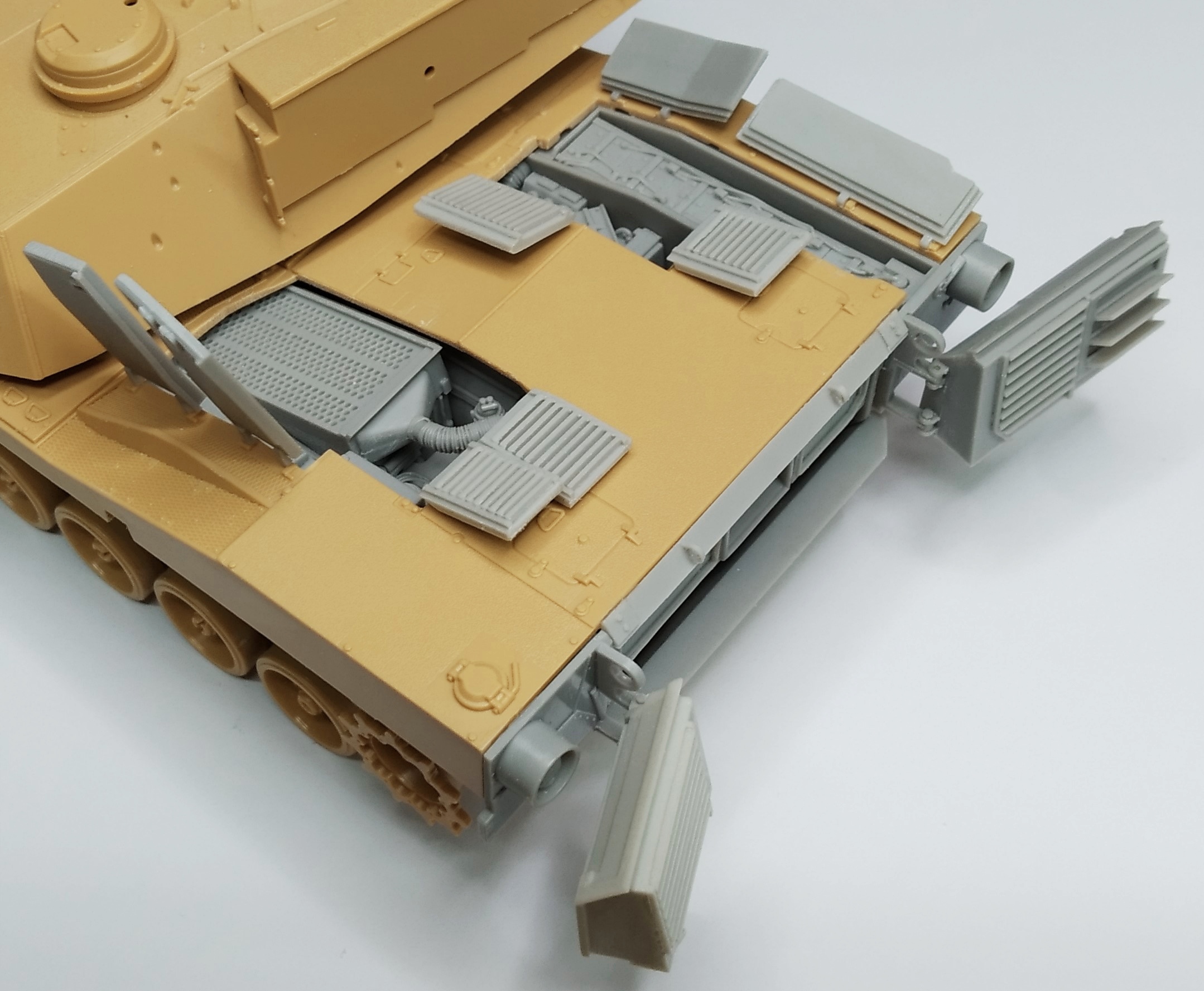 1/48 M1A2 Abrams 3 in 1 (for Tamiya kit 1/48 scale)
