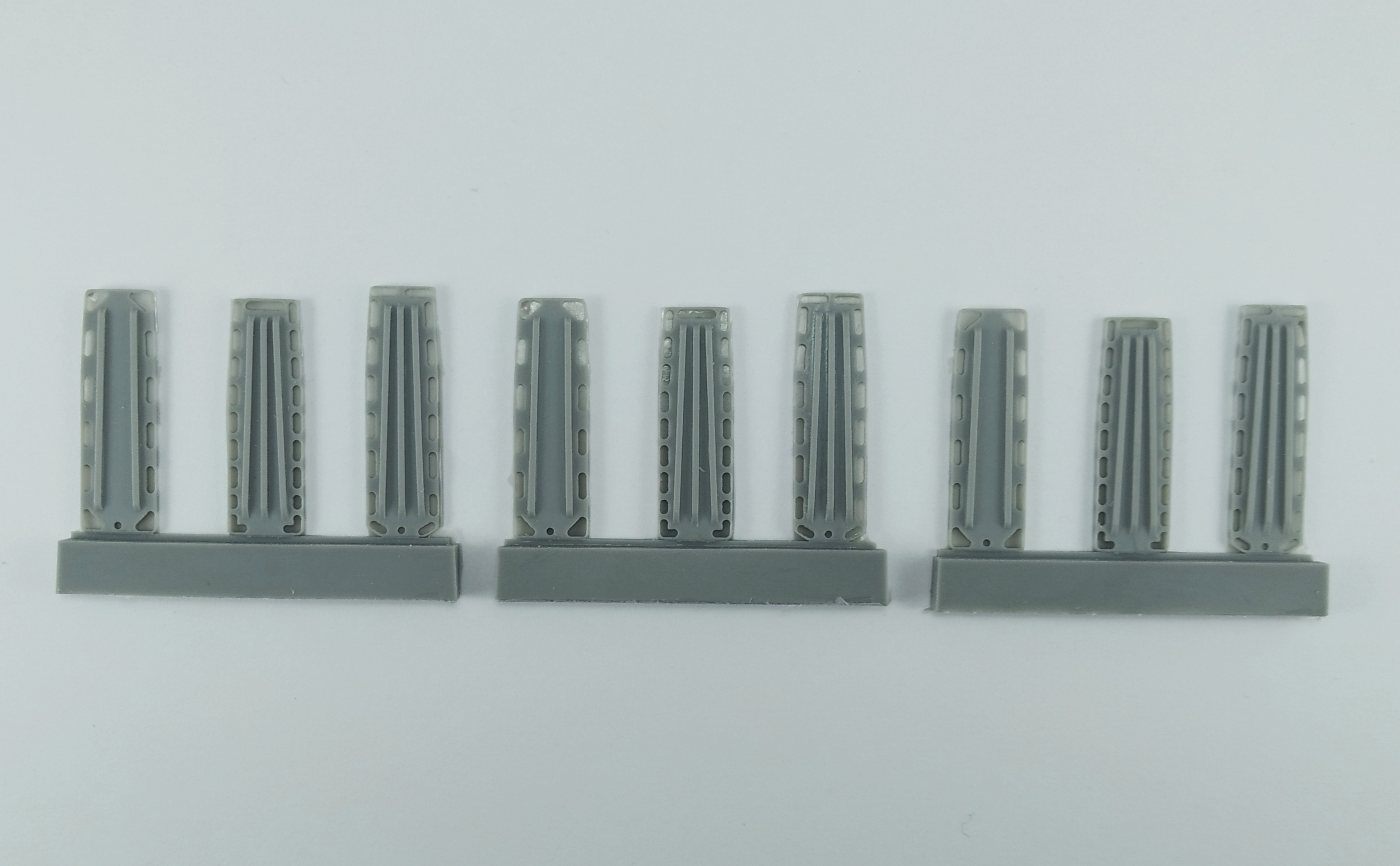 1/72 Plastic stretchers (1/72 scale)