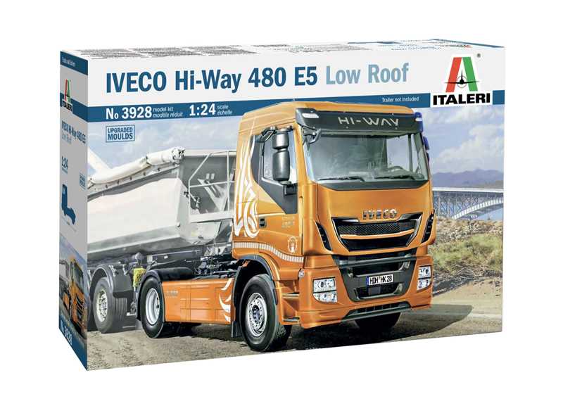 Model Kit truck 3928 - IVECO HI-WAY 490 E5 (Low Roof) (1:24)