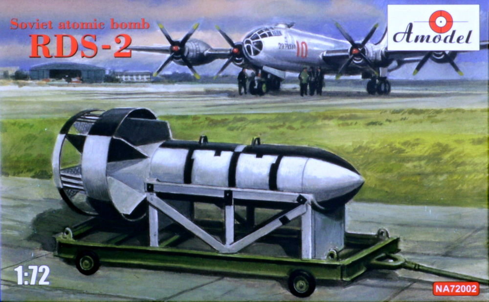 1/72 RDS-2 Soviet atomic bomb