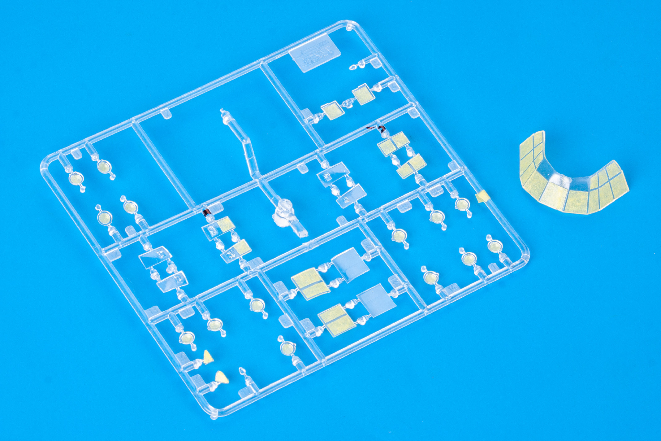 Fotografie 1/72 C-130H (ZVEZDA)