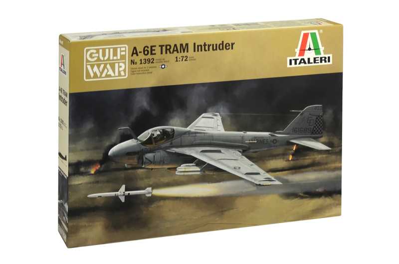 Fotografie Model Kit letadlo 1392 - A-6E TRAM INTRUDER (1:72)