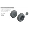 648647 P 51D wheels block tread 2 1 48 Eduard