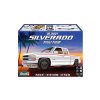 Plastic ModelKit MONOGRAM auto 4538 - 1999 Chevy Silverado Custom Pickup (1:25)