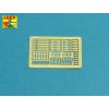 1/35 Mounts for additional ammunition boxes used on Soviet tanka like: T-54; T-55 or T-62