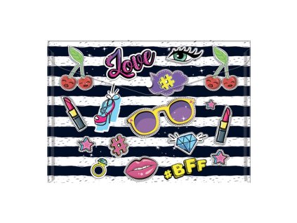 obal pp s patentkou a4 love fashion