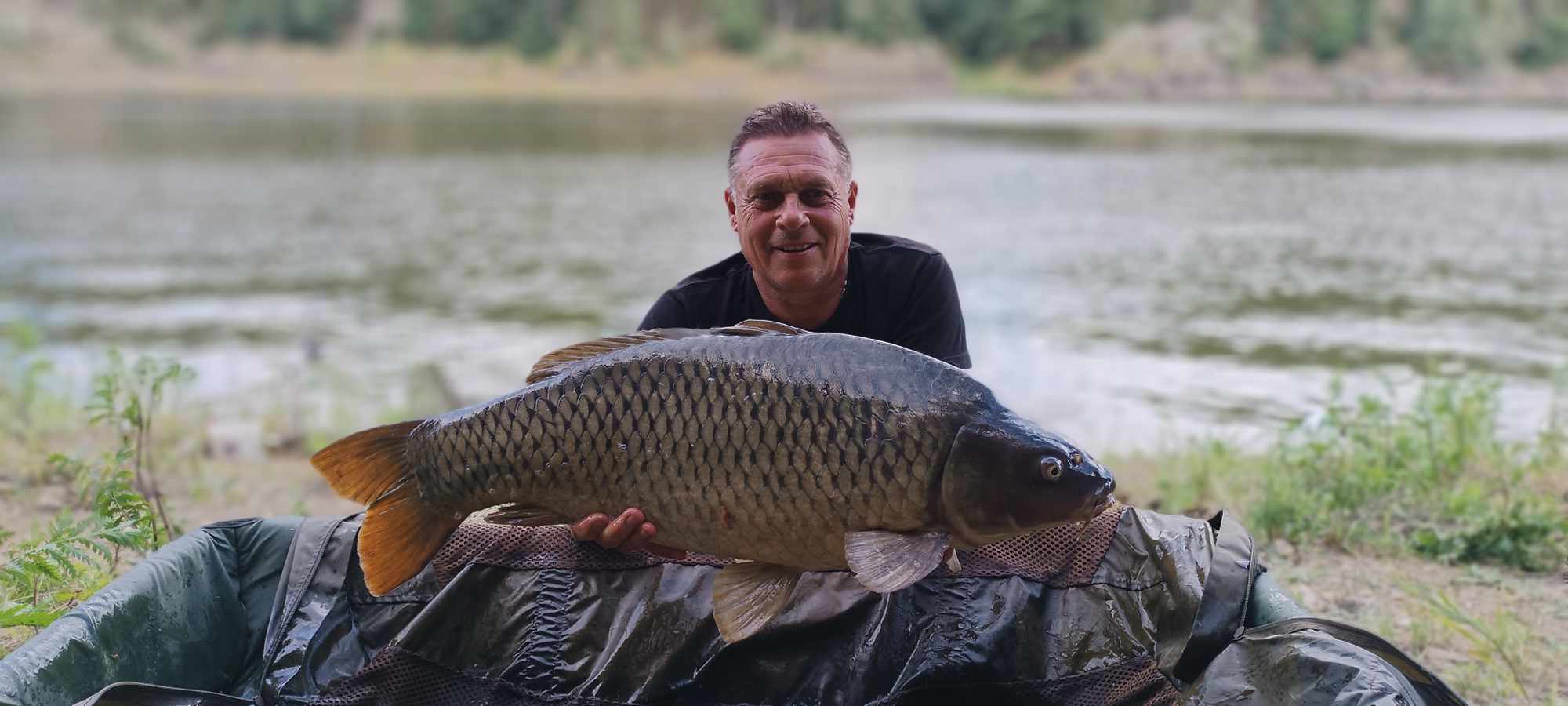 Velký kapr – úspěšný rybářský úlovek