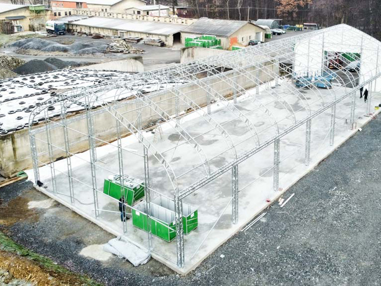 stavba-plachtove-haly