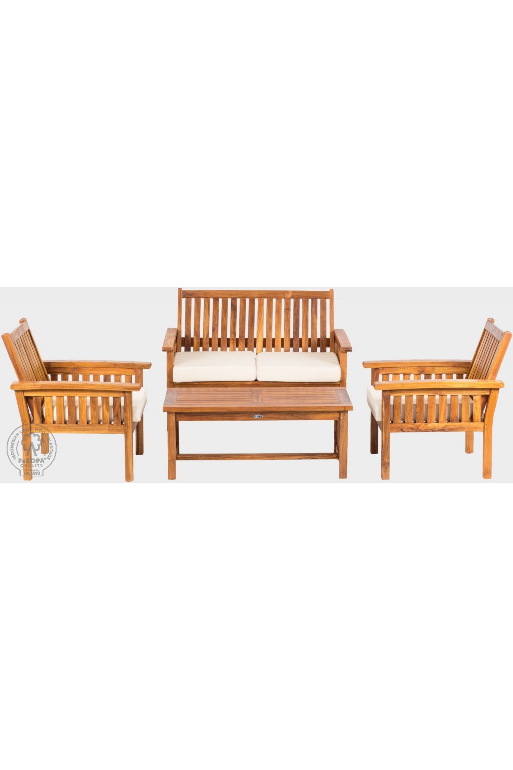 Teakový nebo ratanový zahradní nábytek?