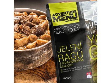 Jelení ragú s bramborovými špalíčky