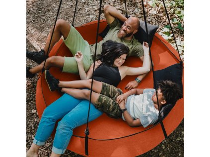 1 Hangout Pod Freehanging Terracotta 01 Square