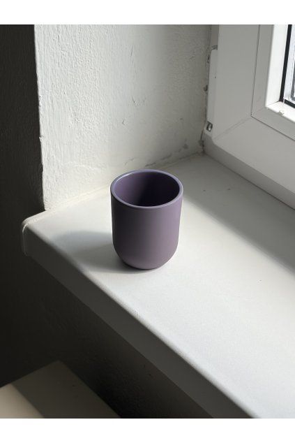 aubergine cup
