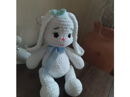 Návod na háčkovaného zajíčka