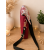 Crossbody v červených odstínech