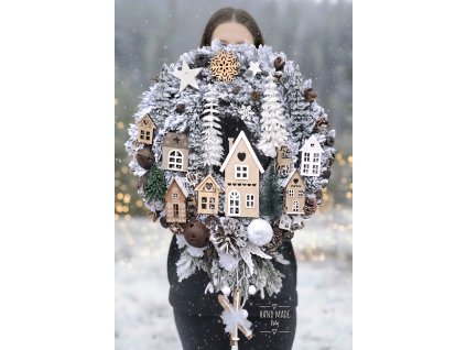 Zimný veniec DOMCEKOVO s previsom