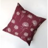 Obliečka na vankúš Púpava na bordovom podklade