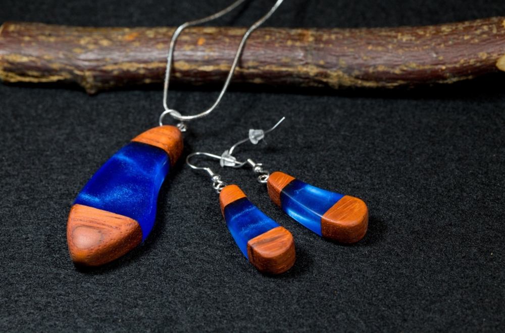 Jak pečovat o dřevěné šperky