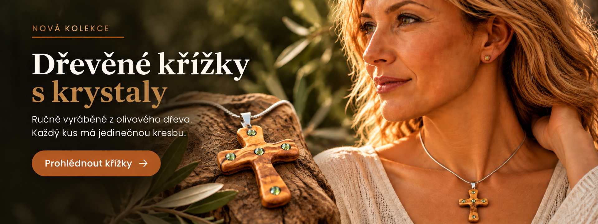Dřevěné křížky s krystaly