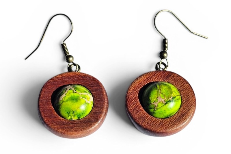 Dřevěné náušnice