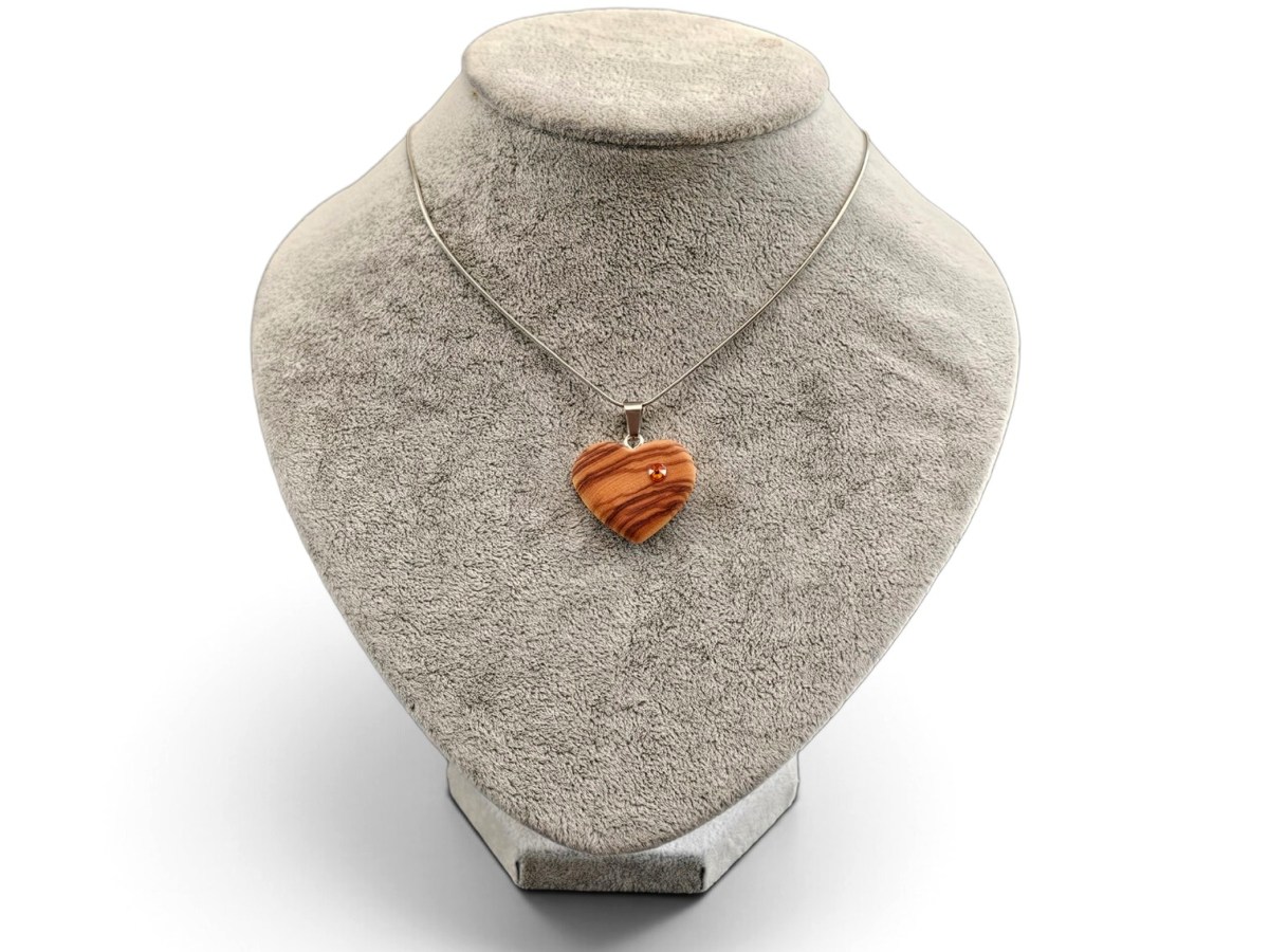 olivove-srdce-s-oranzovym-krystalem-swarovski-3