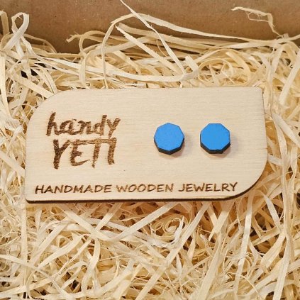 drevene nausnice modre oktagon 1