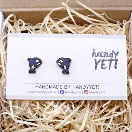 drevene nausnice kosatka 1