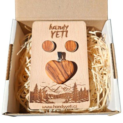 olivove srdce drevene nausnice II 3