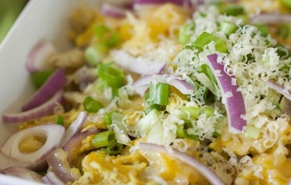 Kurkuma Omelette mit Hanfsamen