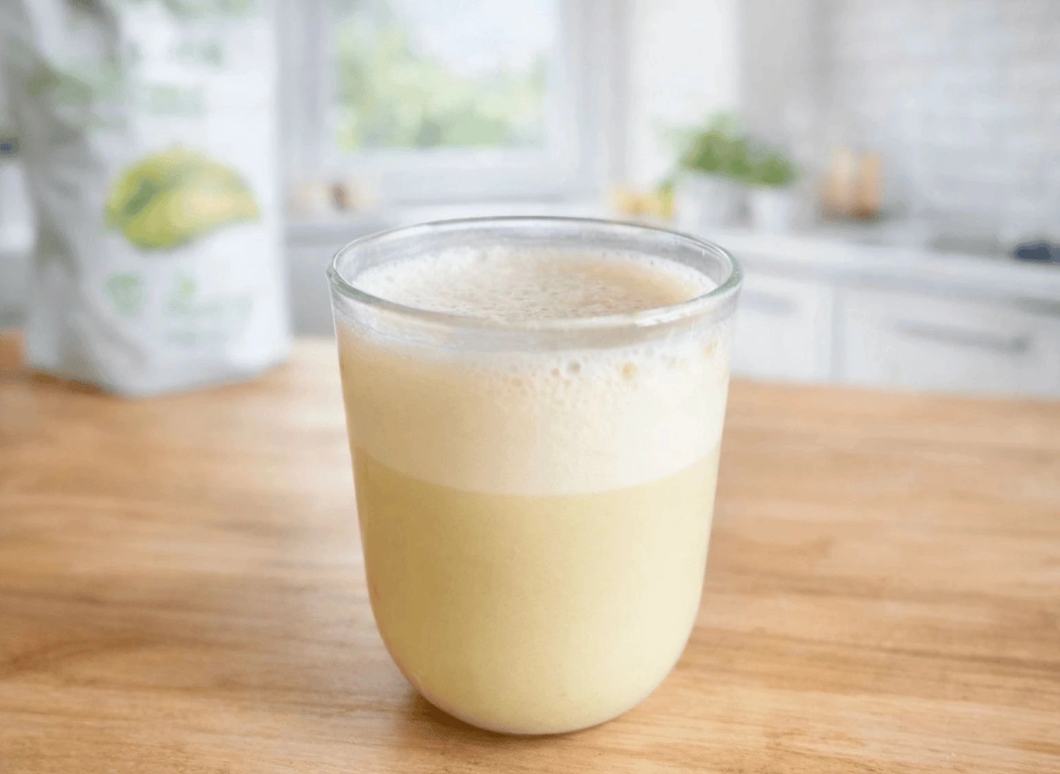 Hanfprotein-mit-milch