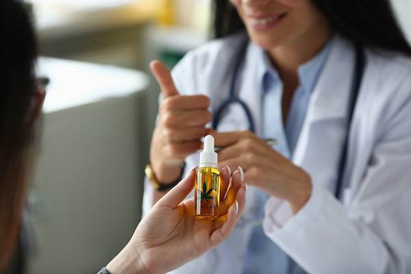 CBD-Interagiert_mit_medikamenten