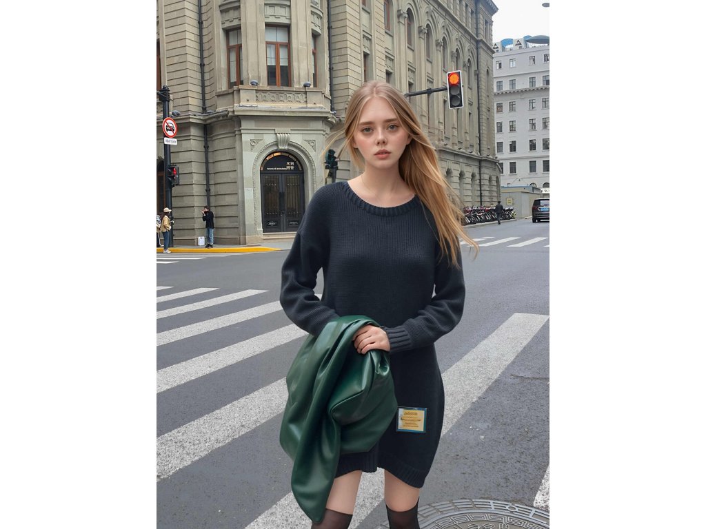 svetrcerny01