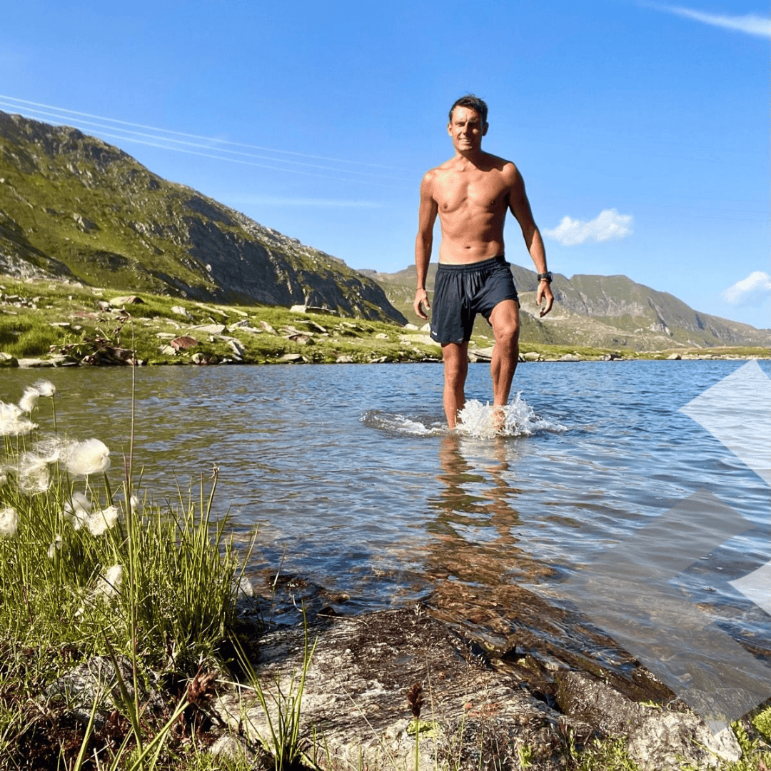 Letní otužování: Jak zůstat v kontaktu s chladem i mimo sezónu