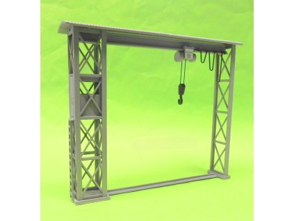 131 kovovy portalovy jerab