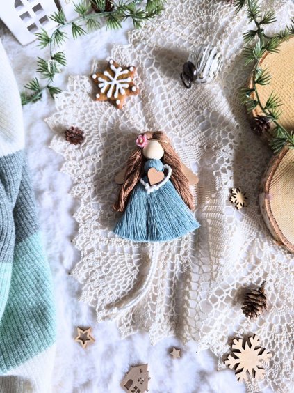macrame andelka egg blue hvede vlasy drevena kridla hany dekorace eshop