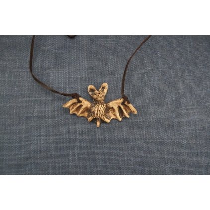 Keramický netopýr menší