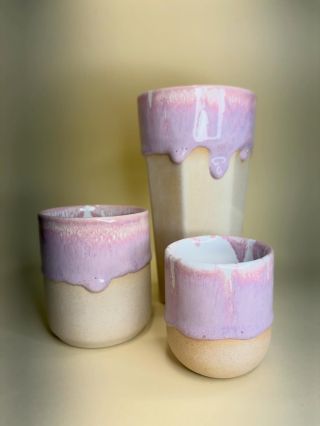 Nevíte jakou velikost hrnečku si vybrat? Naše Espresso hrnečky jsou ideální na ranní kávu a naše velká sklenice je...