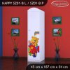 Skříň Happy SZ01 - medvídek v červeném autě (Barva bílá, Otevírání dvířek pravé, Vnitřek skříně šatní tyč)