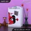 Komoda Happy K03 - auto s vlajkou (Barva bílá)