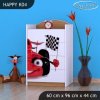 Komoda Happy K04 - auto s vlajkou (Barva bílá)
