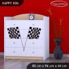 Komoda Happy K06 - auto s vlajkou (Barva bílá)