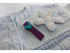 Tyrkysová Minnie na fialové sponečce