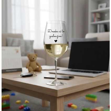 E1289FE6 702E 4638 9578 05EF7D0E42E2