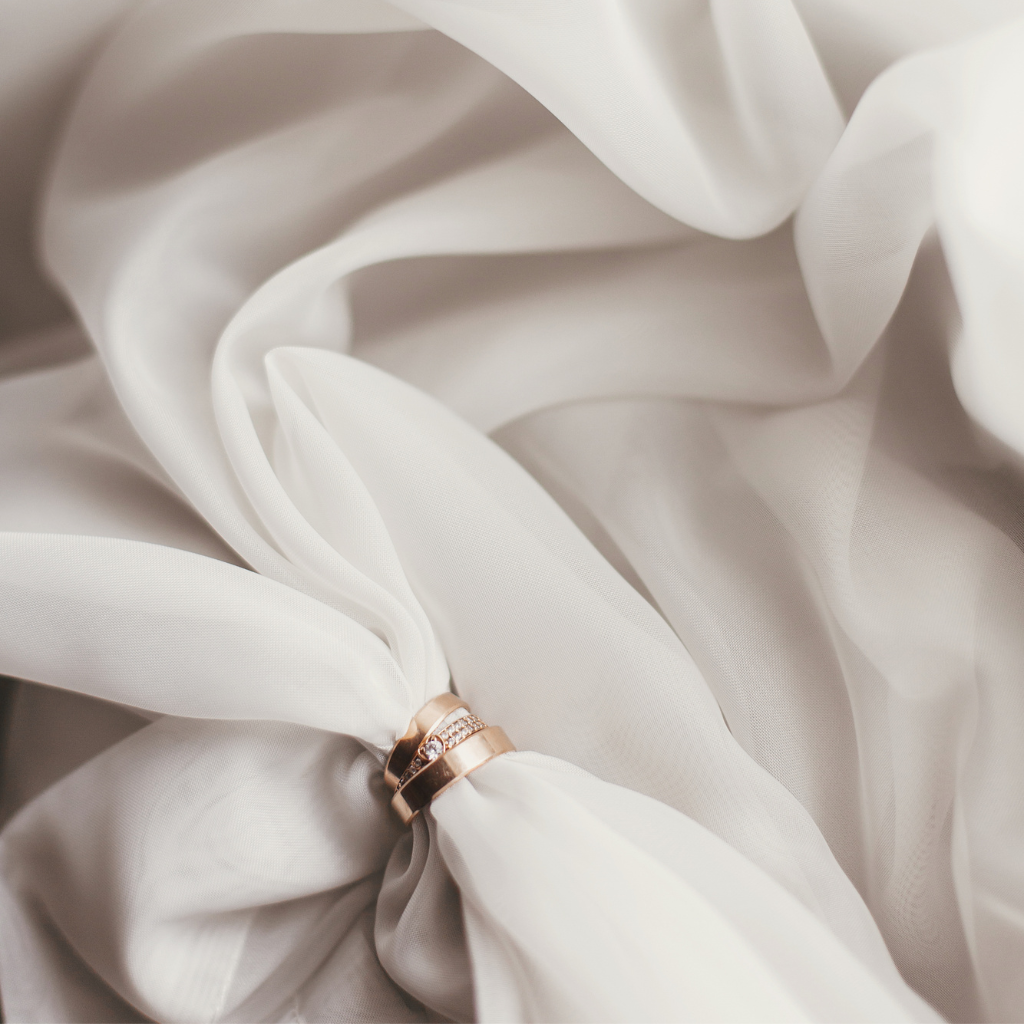 Mýdlové růže: Jak je použít na svatbu a proč jsou lepší než živé květiny