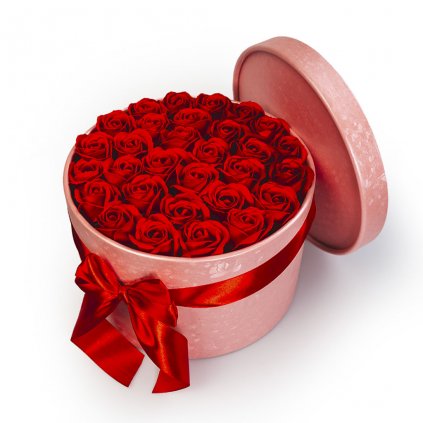 Červené mýdlové růže v růžovém flower boxu - 29 růží