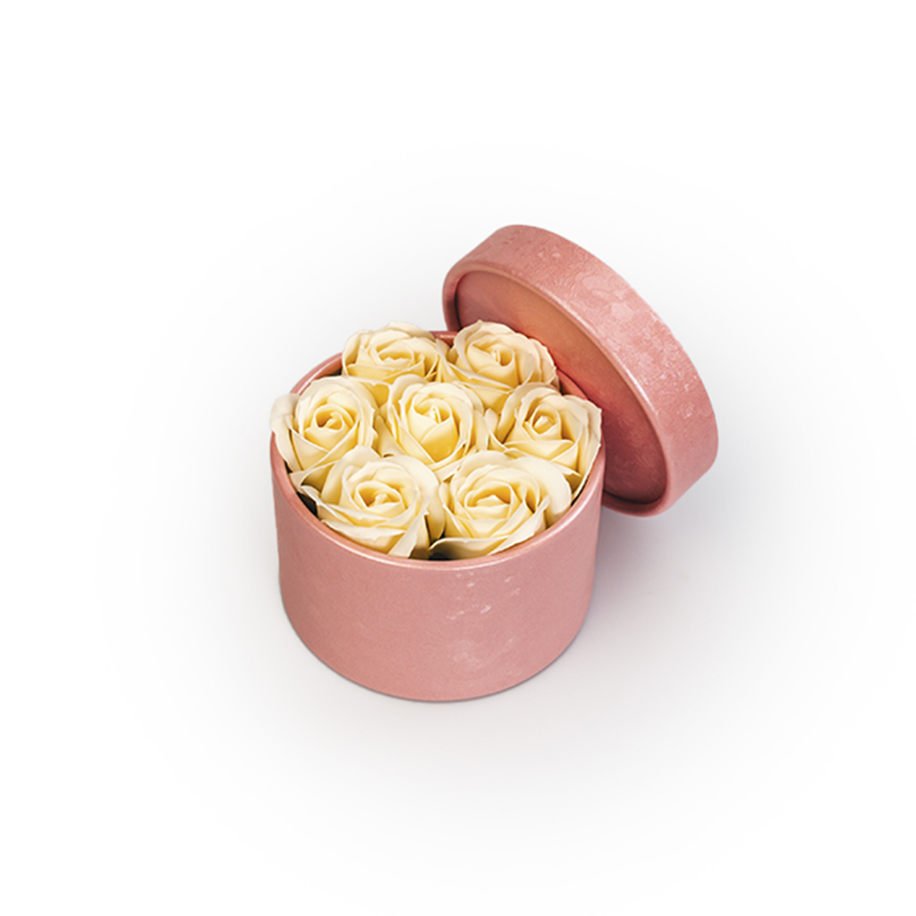 Happylu.cz Mýdlové růže v růžovém flower boxu - krémové růže Počet růží: 7 růží