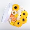 Mýdlové květiny ve flower boxu - Tamara