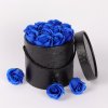 Mýdlové růže ve flower boxu černém - královsky modré růže